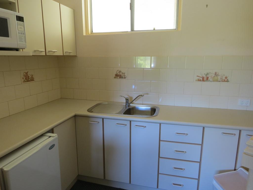 Golfview Lodge Bowral Room photo