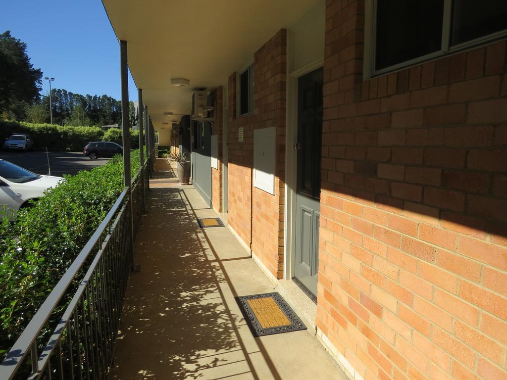 Golfview Lodge Bowral Room photo